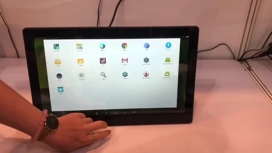 Attrezzatura pubblicitaria per tablet Android mini USB con touch screen capacitivo a 15,6 pollici fissato al muro Rk3288 RJ45 Mini